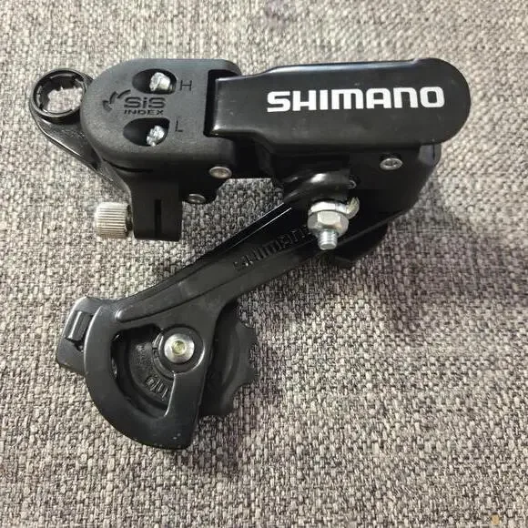 Shimano Rear Derailleur Bicycle Component - Picture 4 of 8